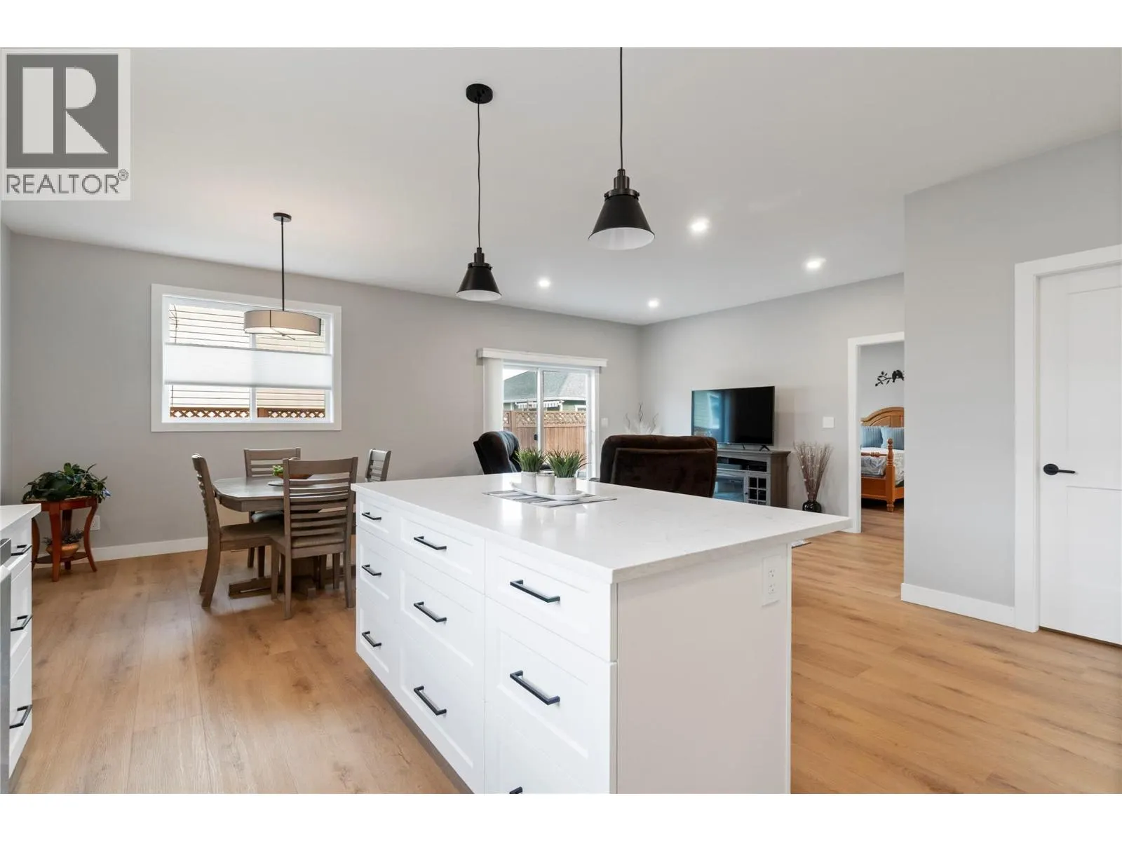 1330 10 Street SW Unit# 16