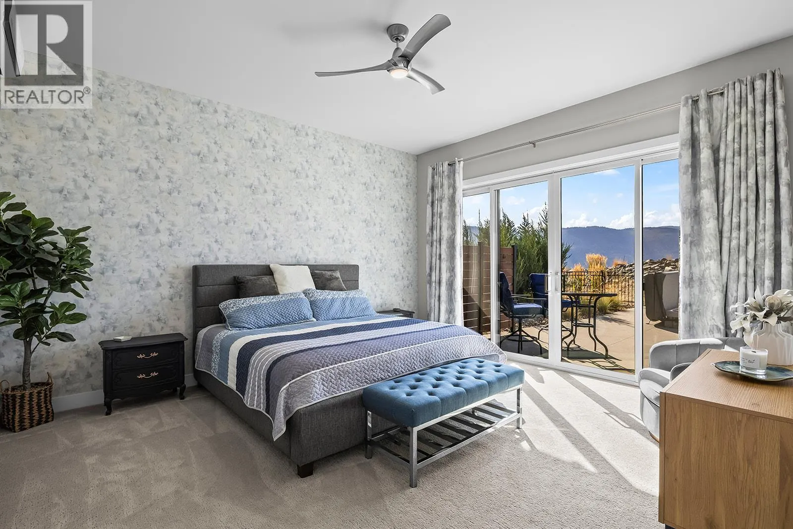 10018 Beacon Hill Drive