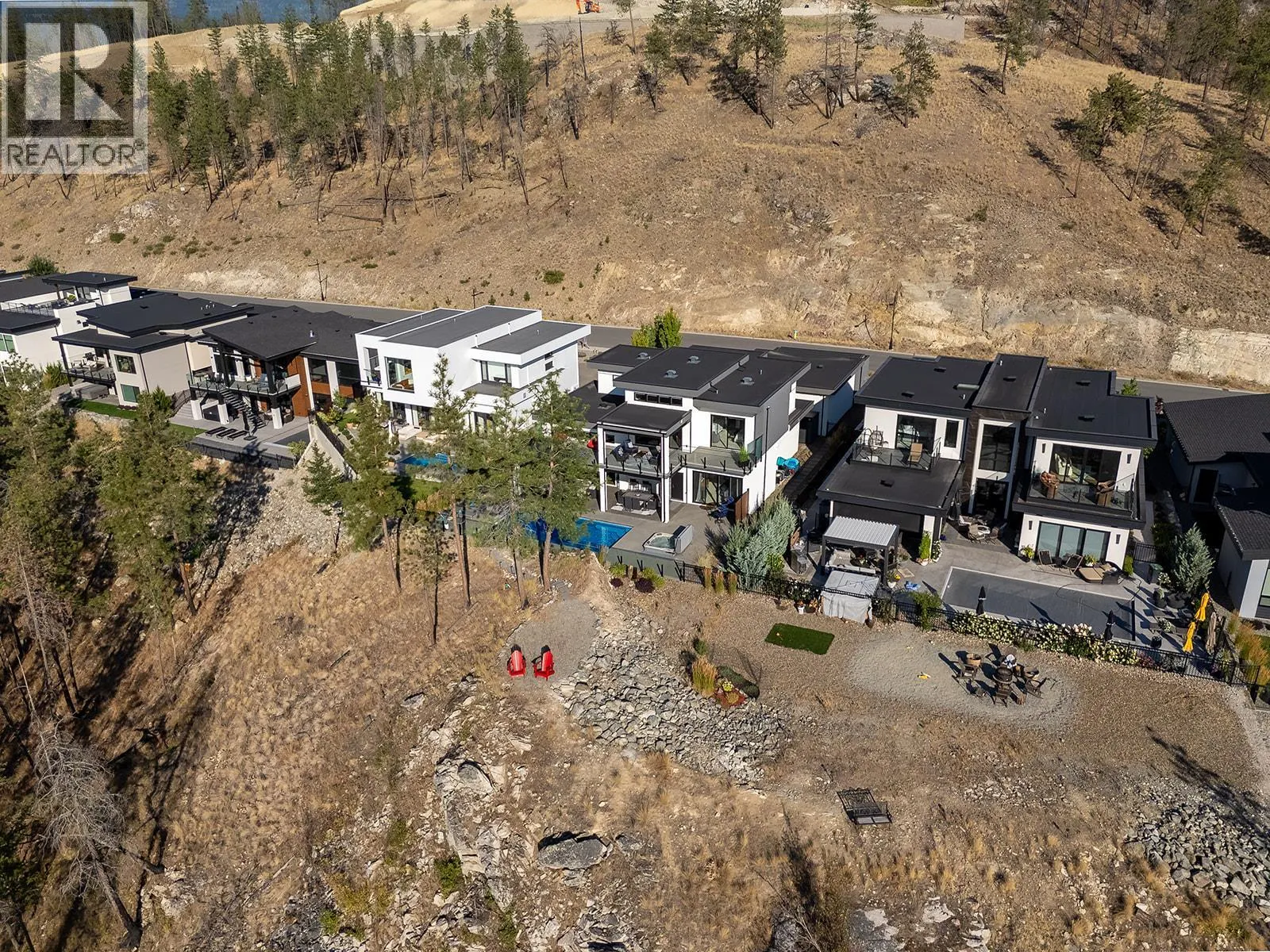 10018 Beacon Hill Drive
