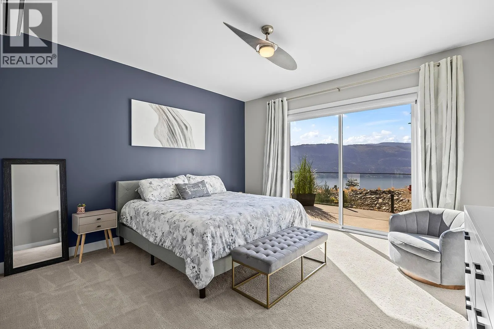 10018 Beacon Hill Drive