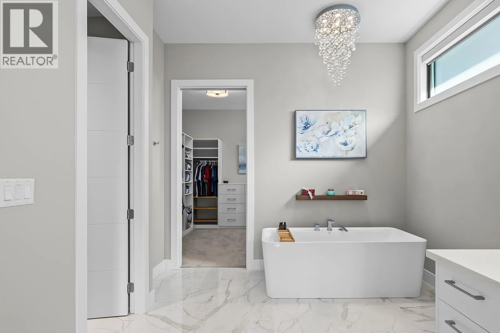 10018 Beacon Hill Drive