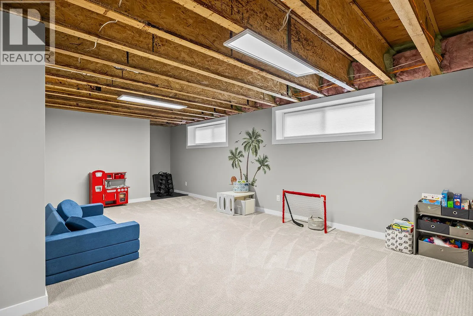 10018 Beacon Hill Drive