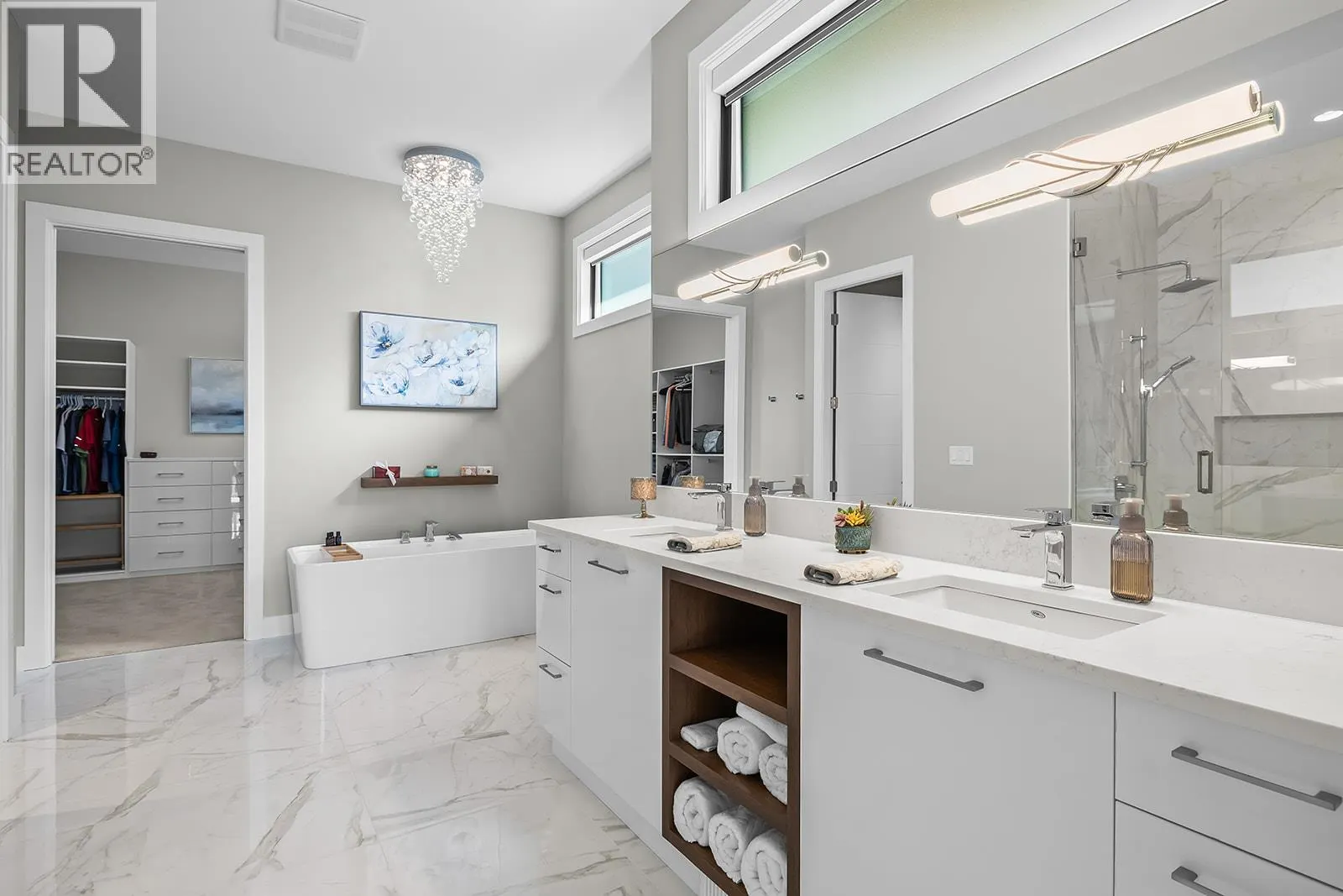 10018 Beacon Hill Drive
