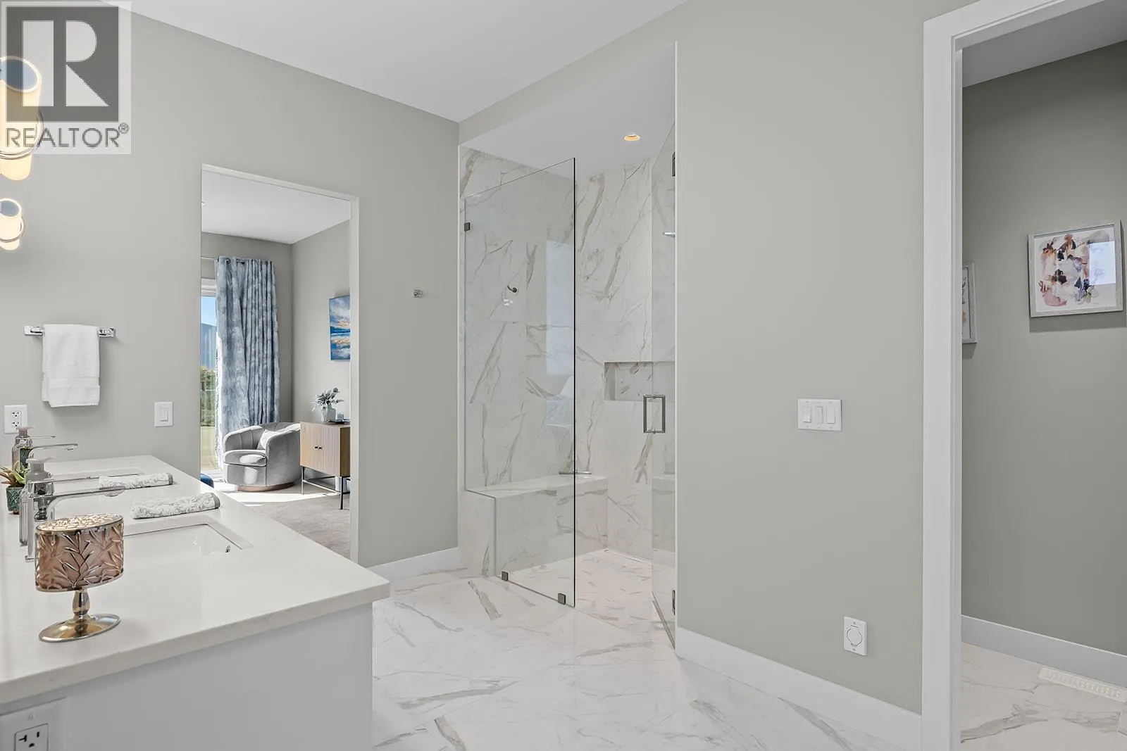 10018 Beacon Hill Drive