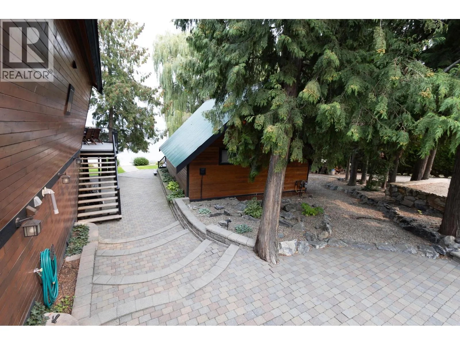 3075 Waverly Rd. Road