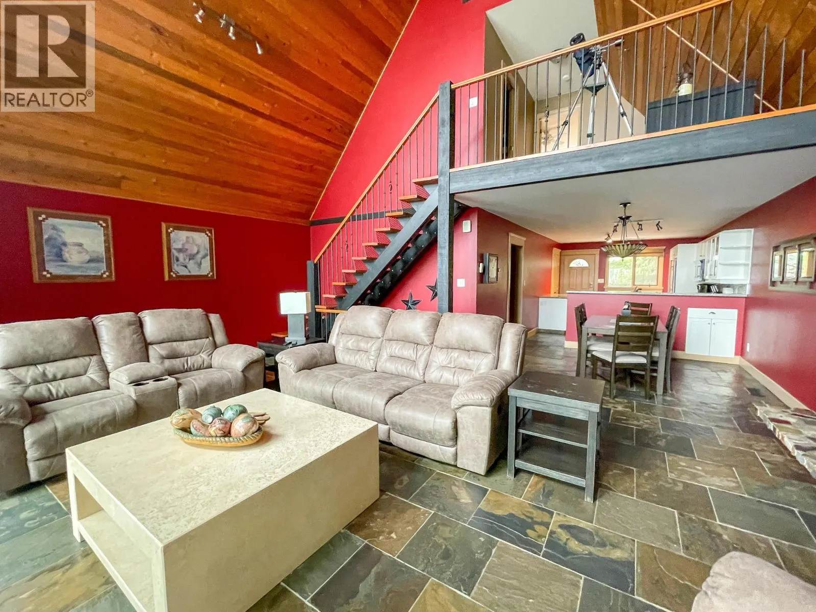 3075 Waverly Rd. Road
