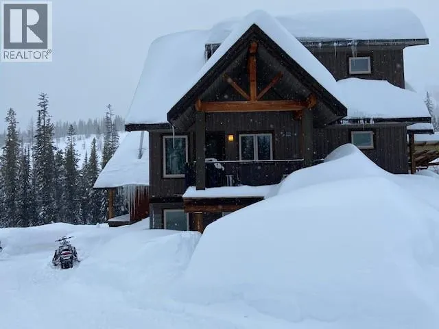 15 Falcon Drive
