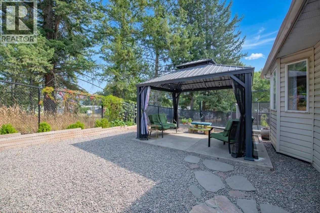 2209 Leblanc Street