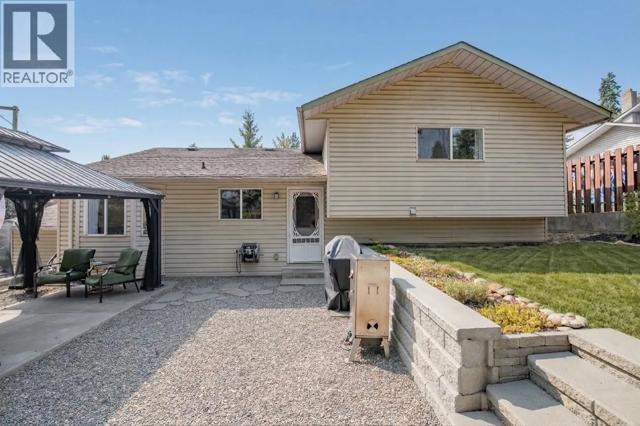 2209 Leblanc Street