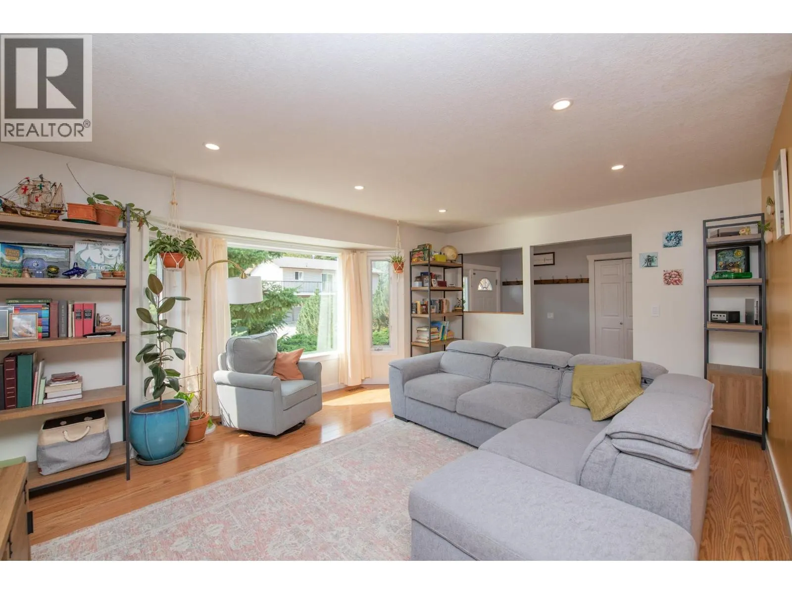 2209 Leblanc Street