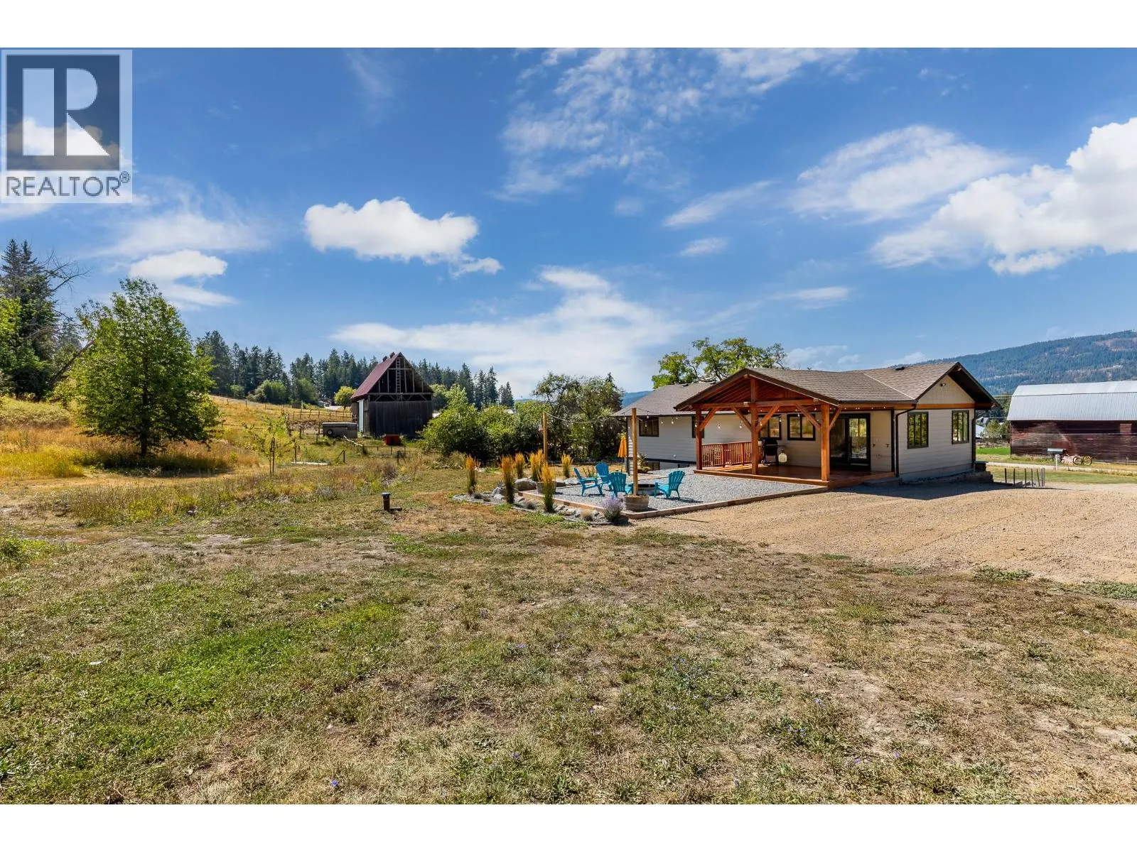 211 Enderby Grindrod Road