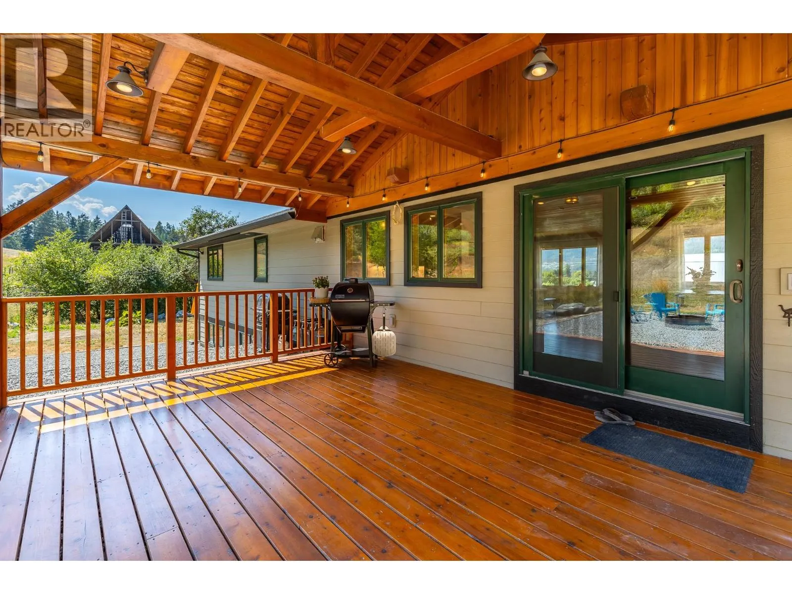 211 Enderby Grindrod Road