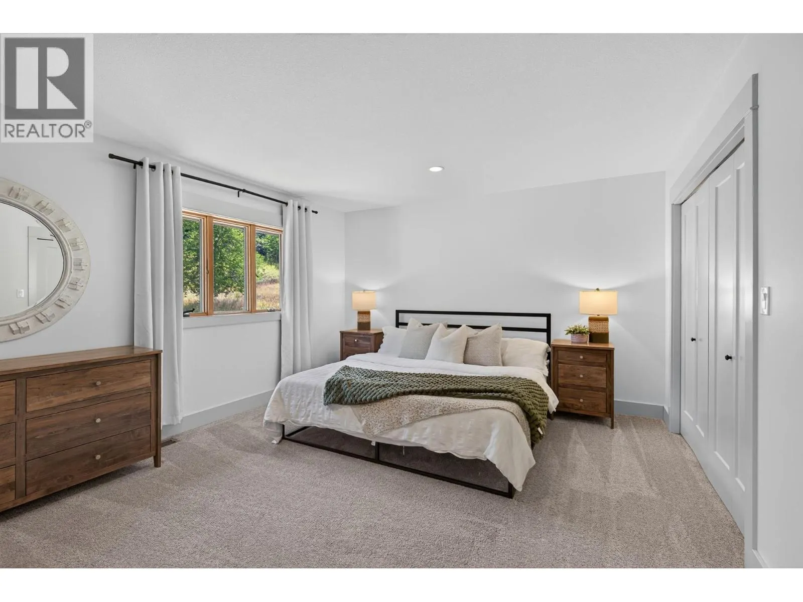 211 Enderby Grindrod Road