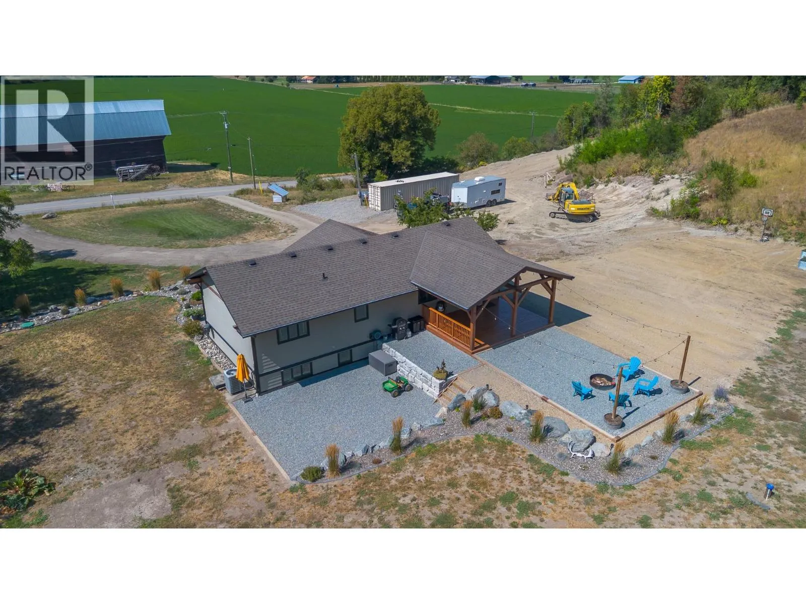 211 Enderby Grindrod Road
