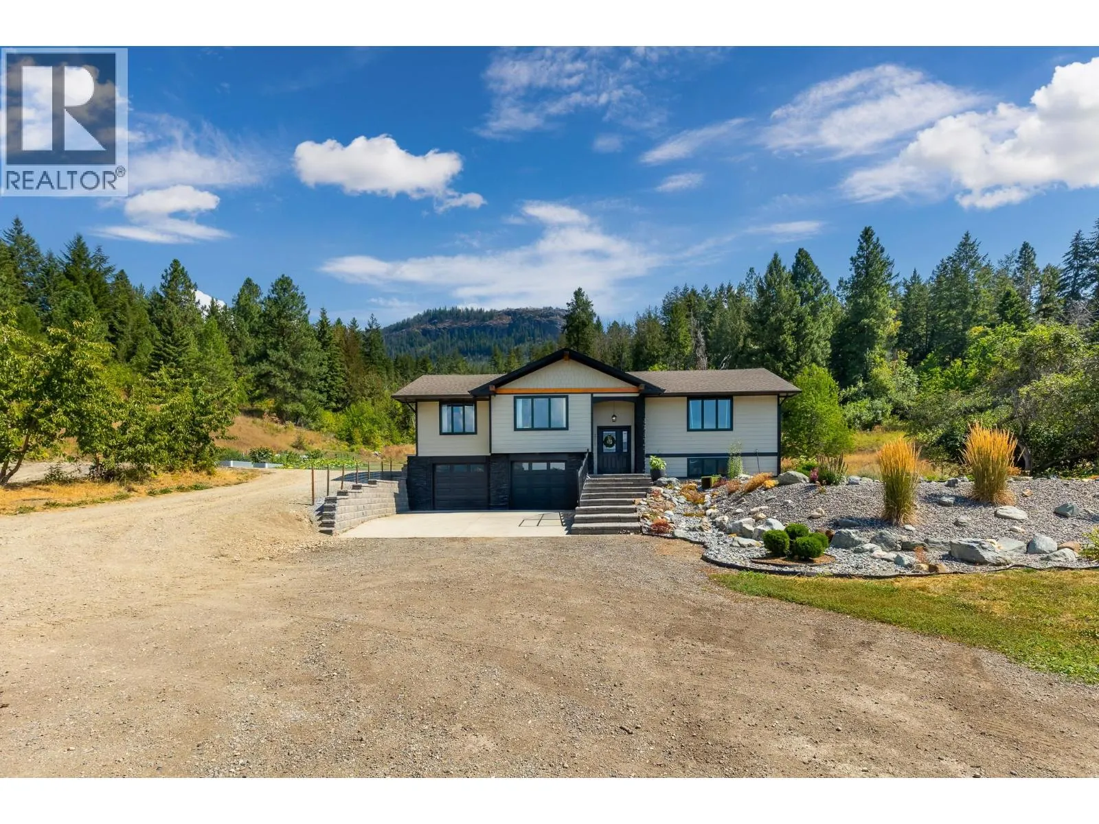 211 Enderby Grindrod Road