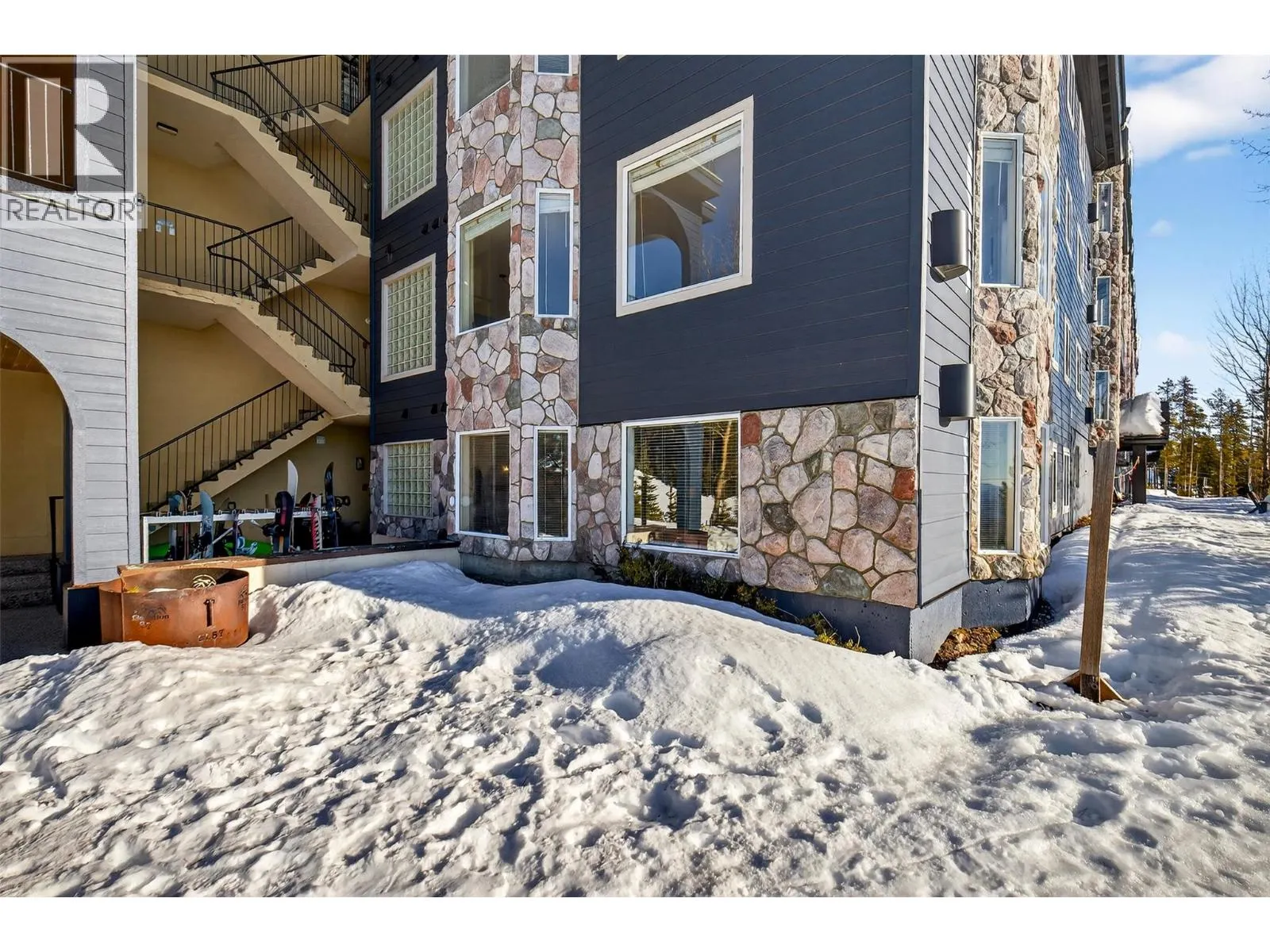 225 Kettle View Road Unit# 104