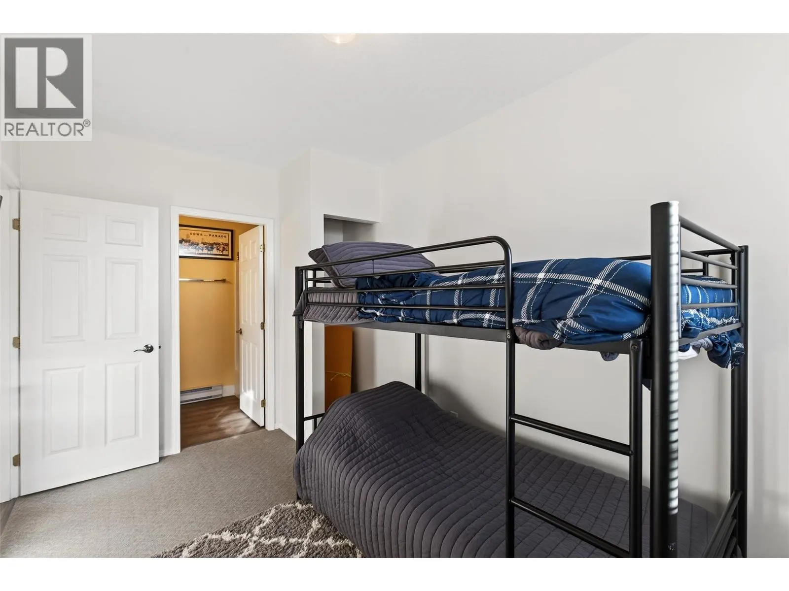 225 Kettle View Road Unit# 104
