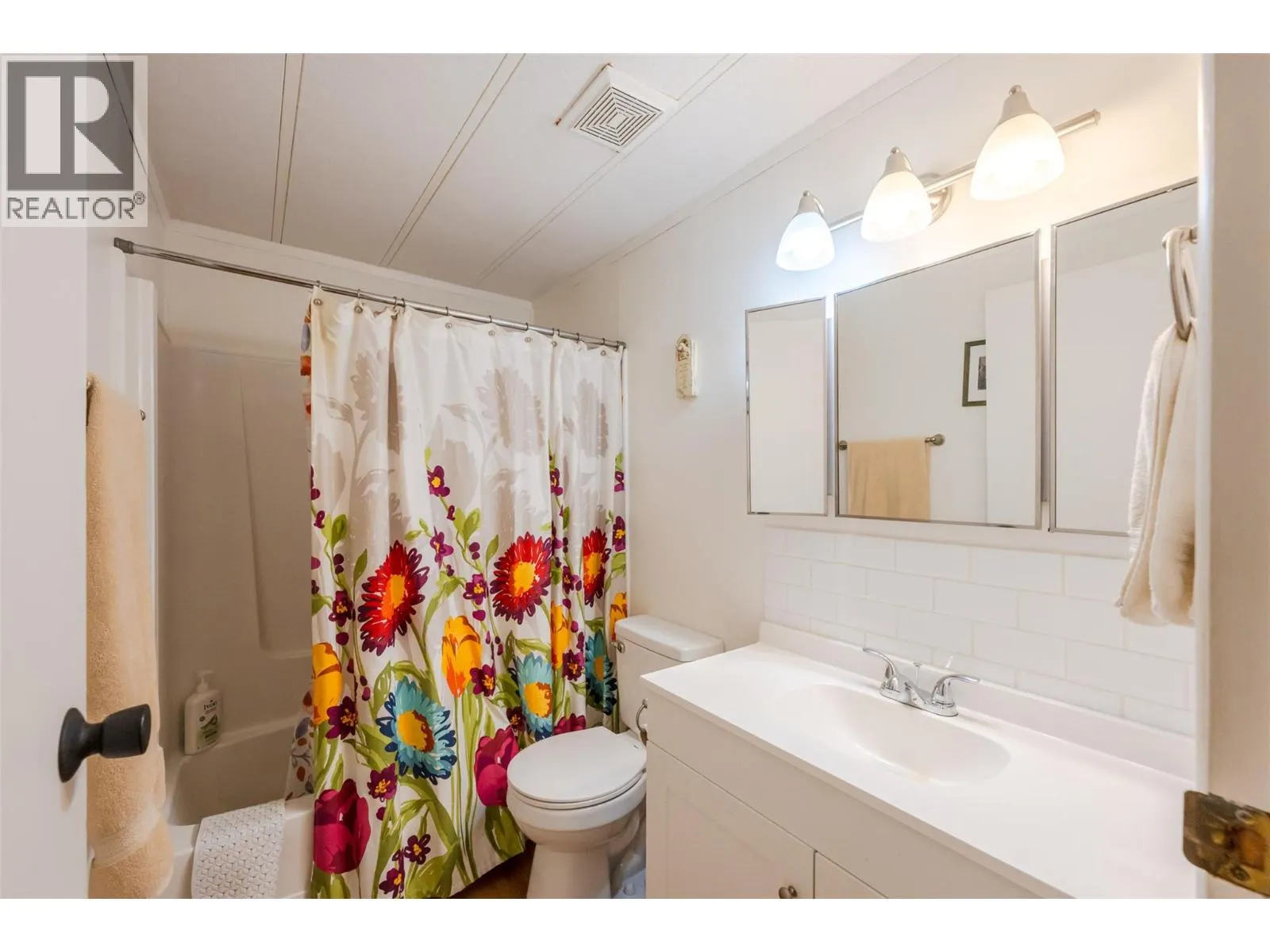 8487 97 Highway Unit# 3