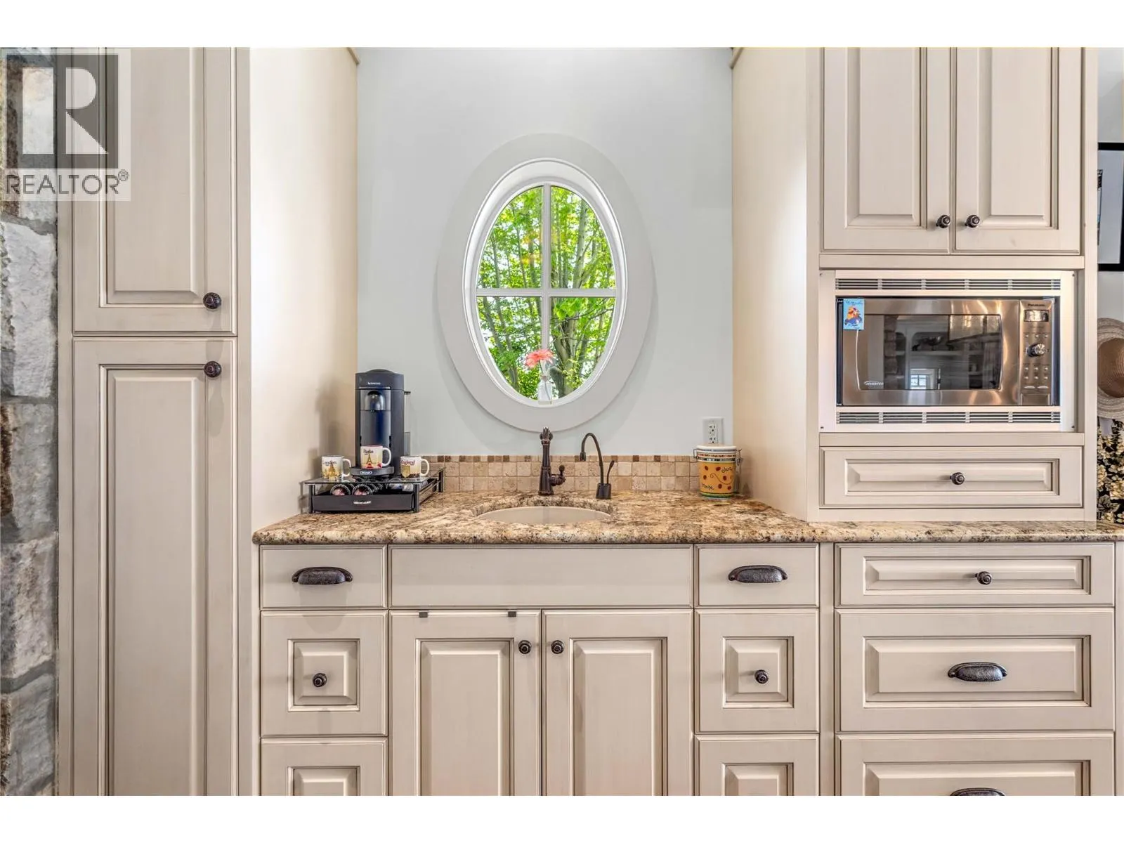 1173 Parkbluff Lane