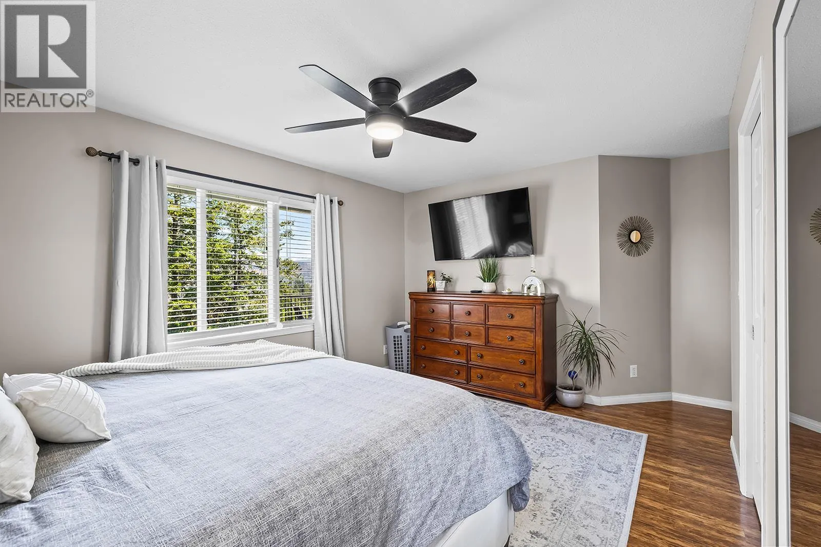735 Nahanni Place