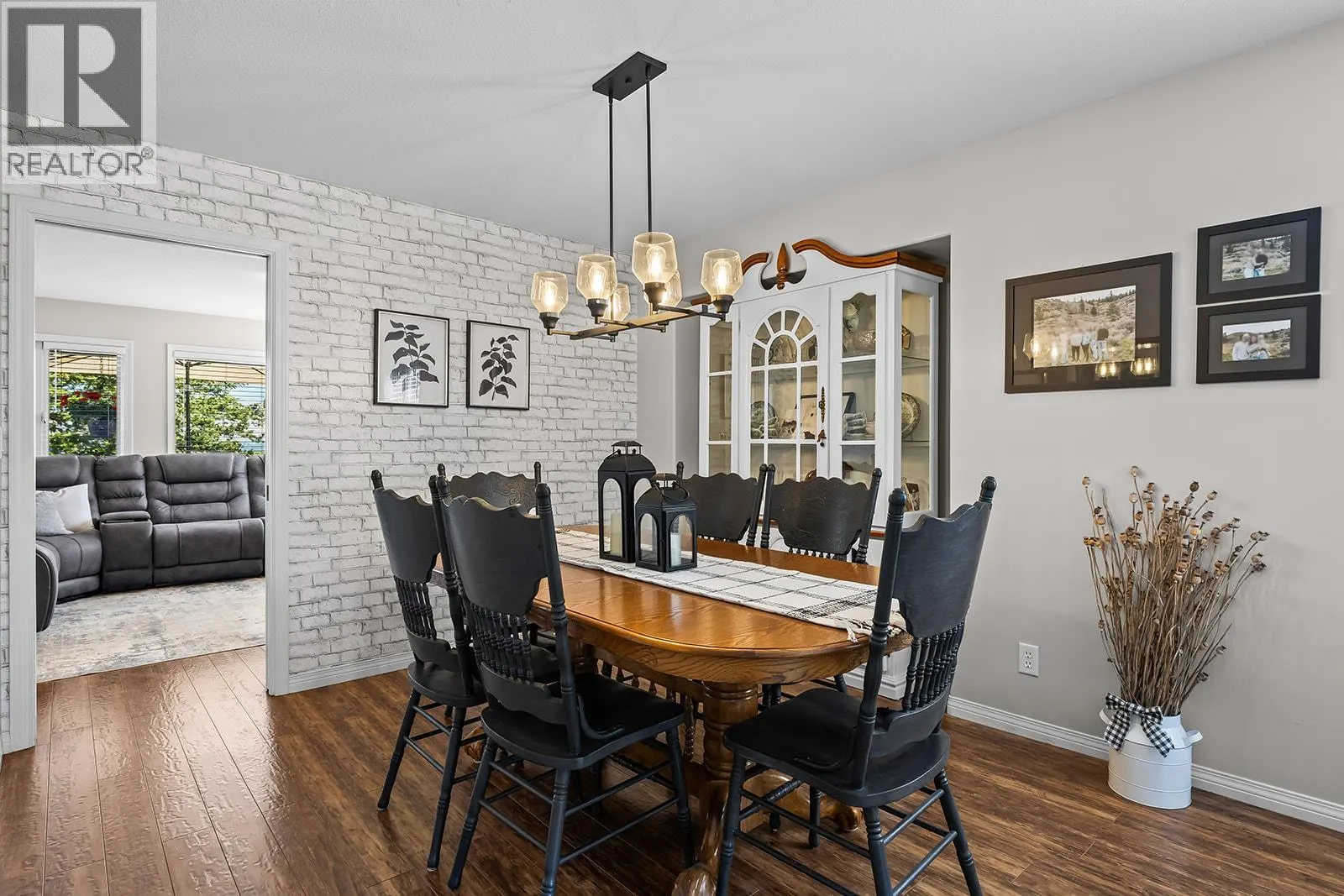 735 Nahanni Place