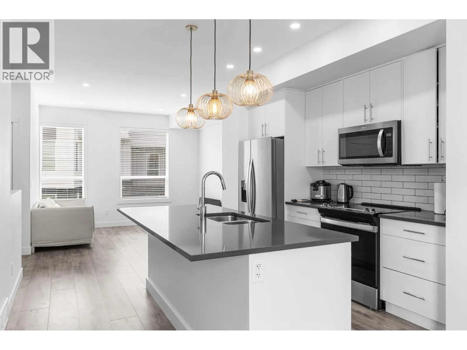 610 Academy Way Unit# 19