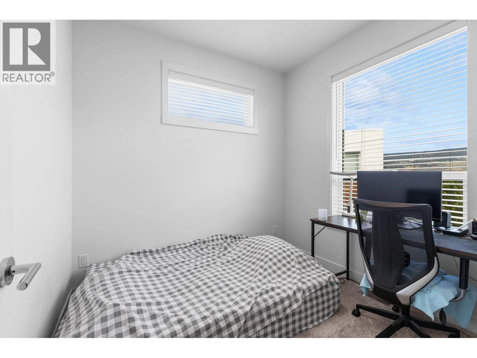 610 Academy Way Unit# 19