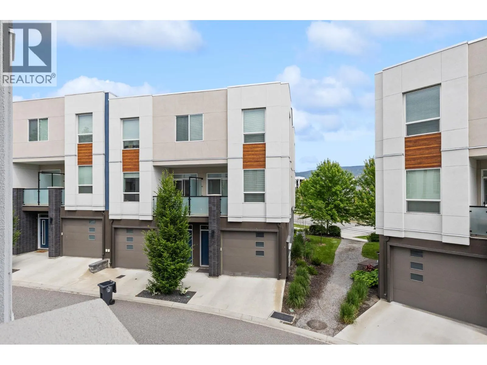 610 Academy Way Unit# 19