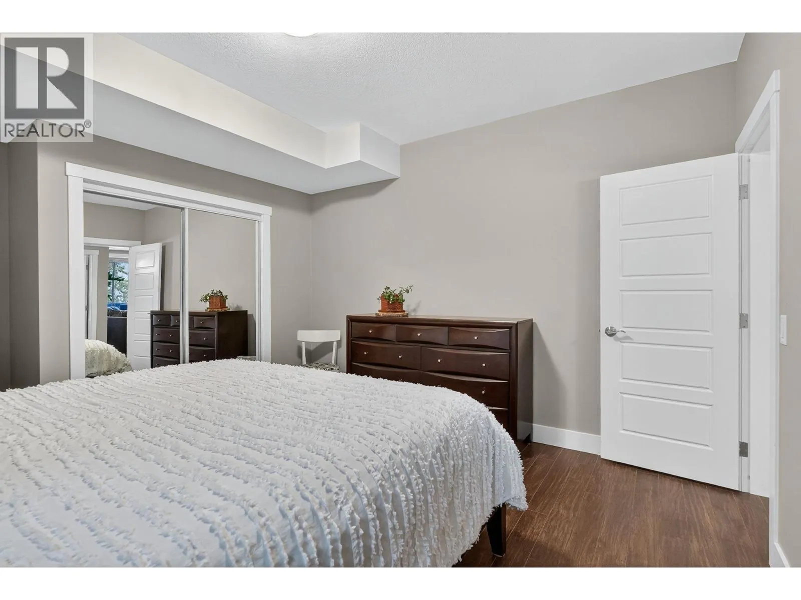 3751 Lornell Court