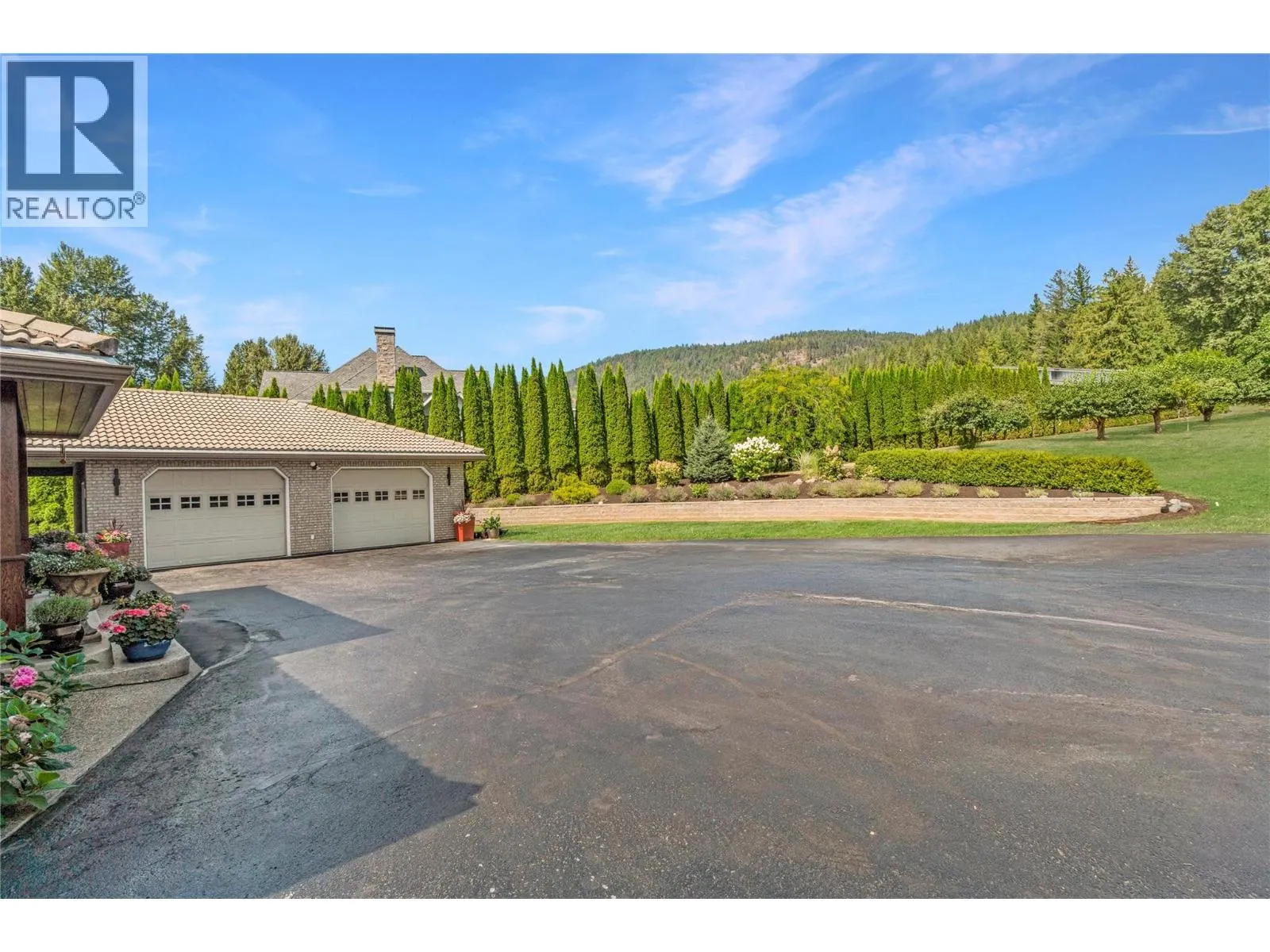 3886 Parri Road