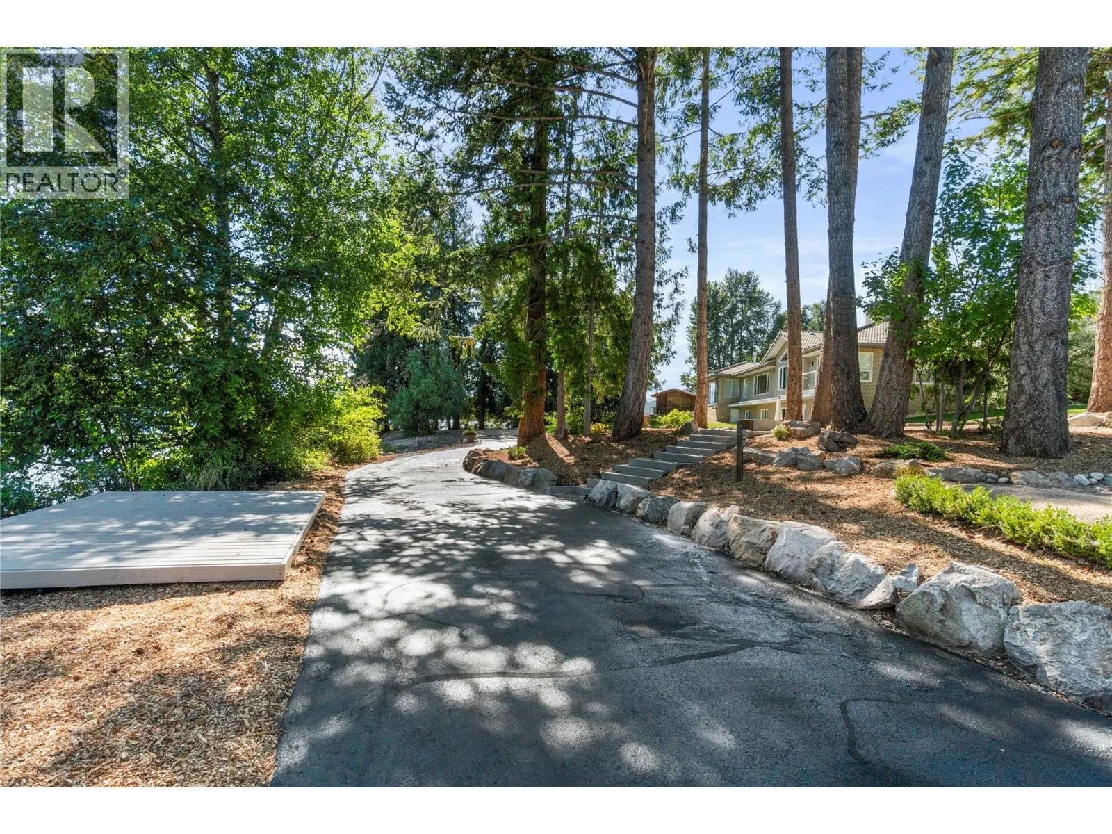 3886 Parri Road
