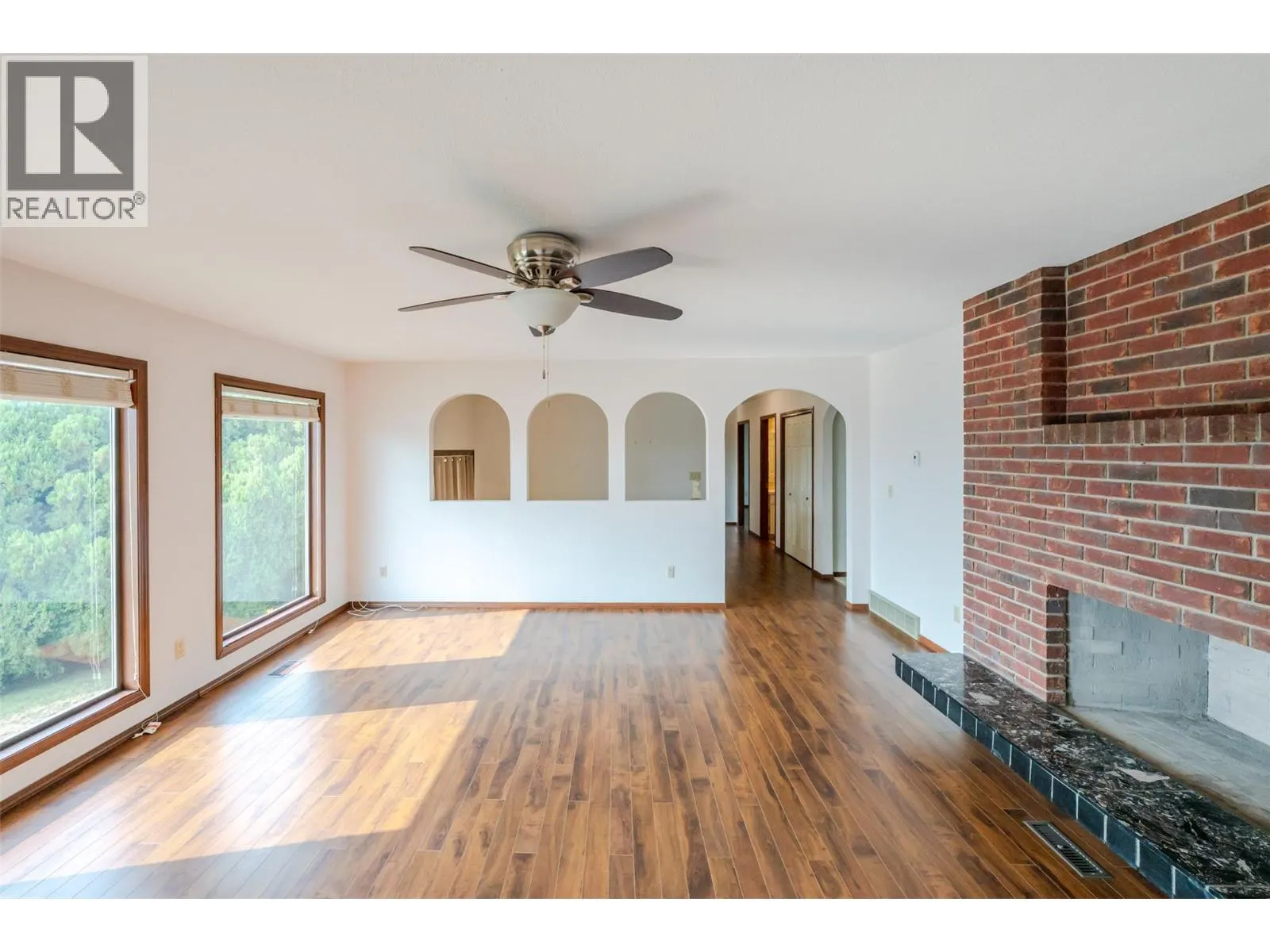 14 Bartlett Place
