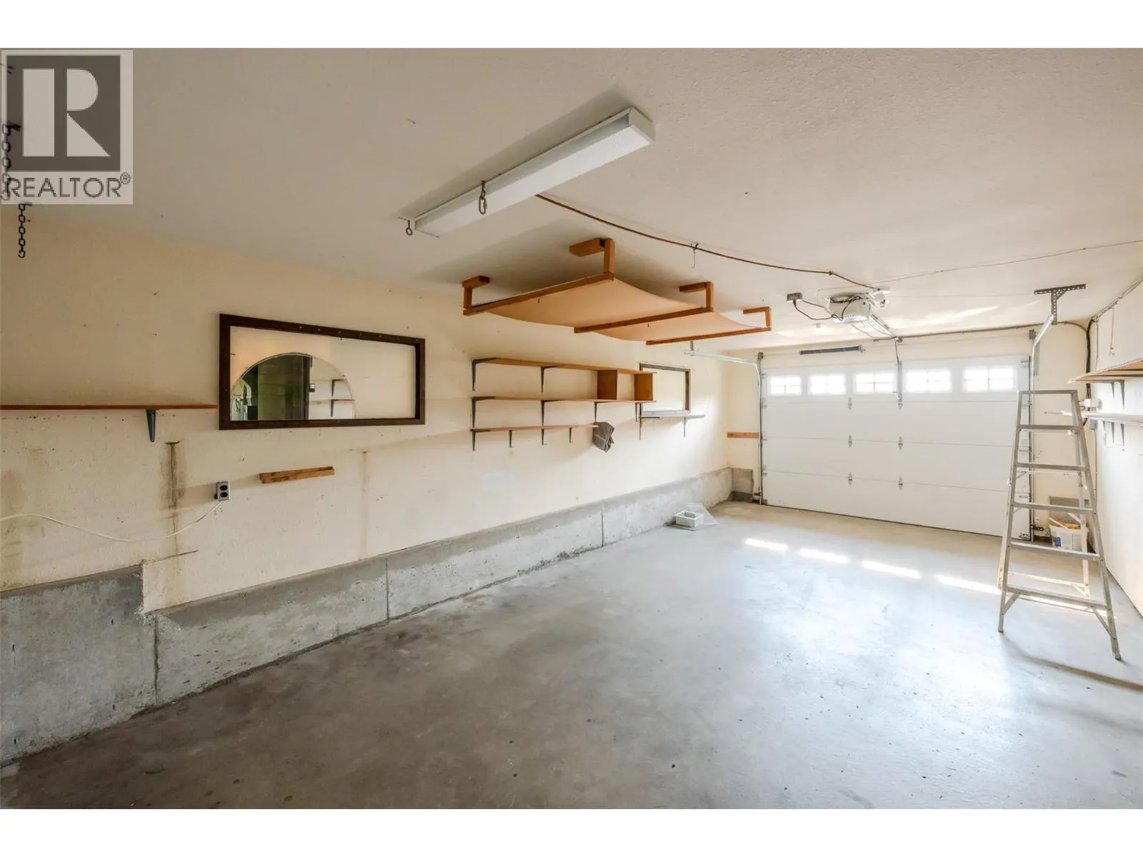 14 Bartlett Place