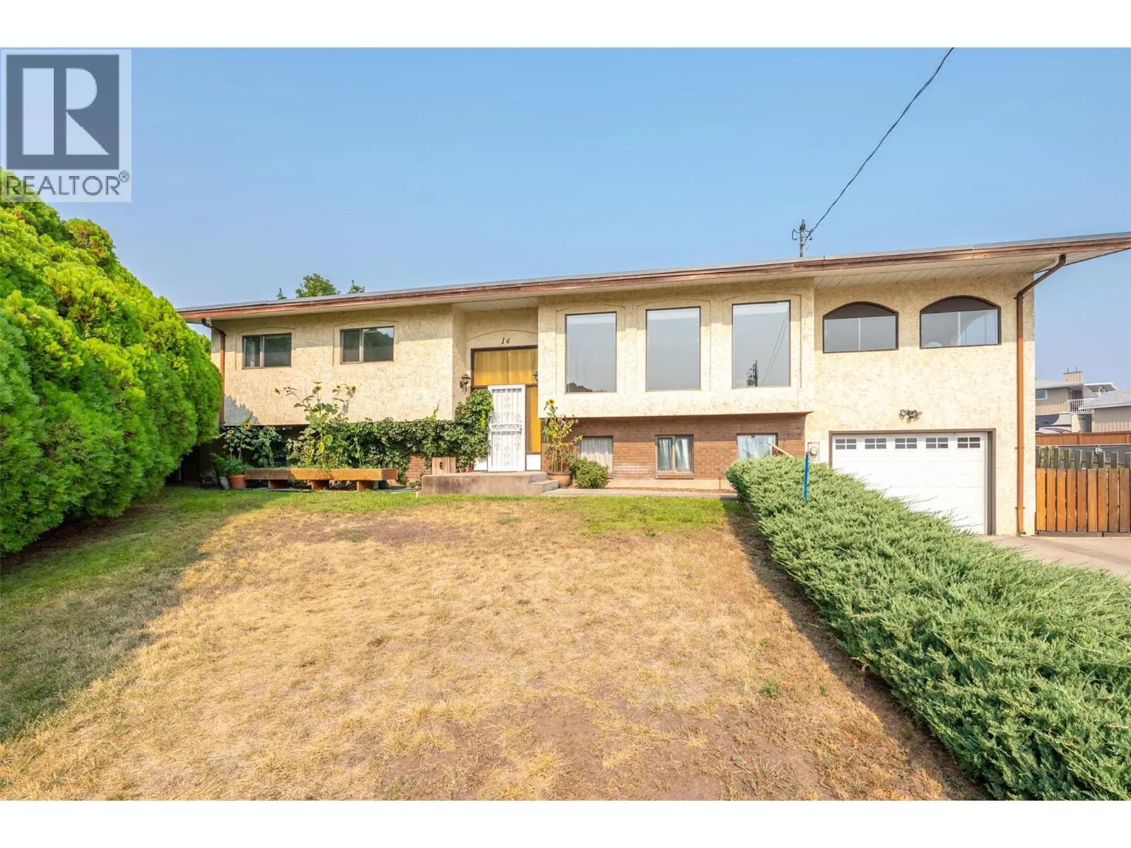14 Bartlett Place