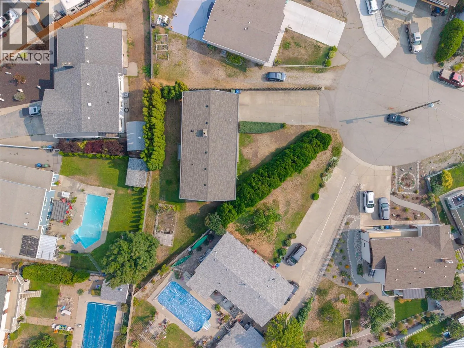 14 Bartlett Place
