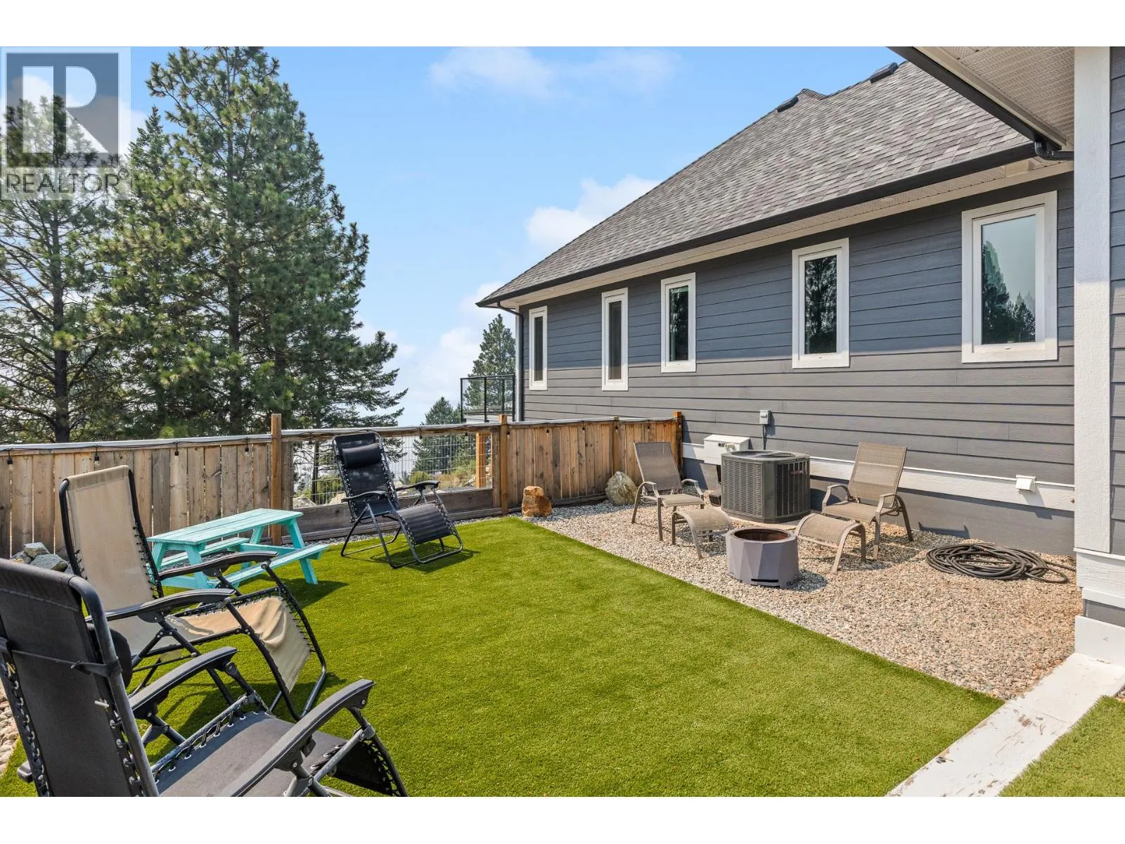 125 Falcon Place