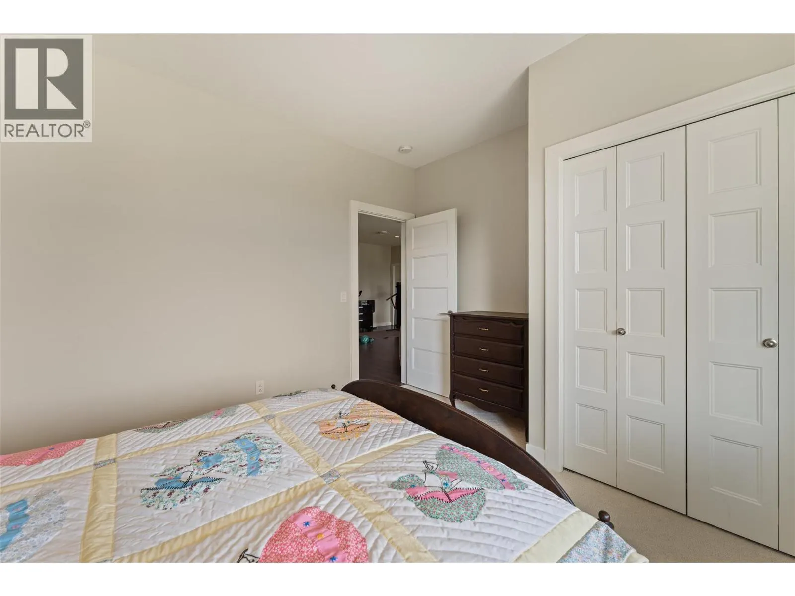 13464 Lake Hill Drive