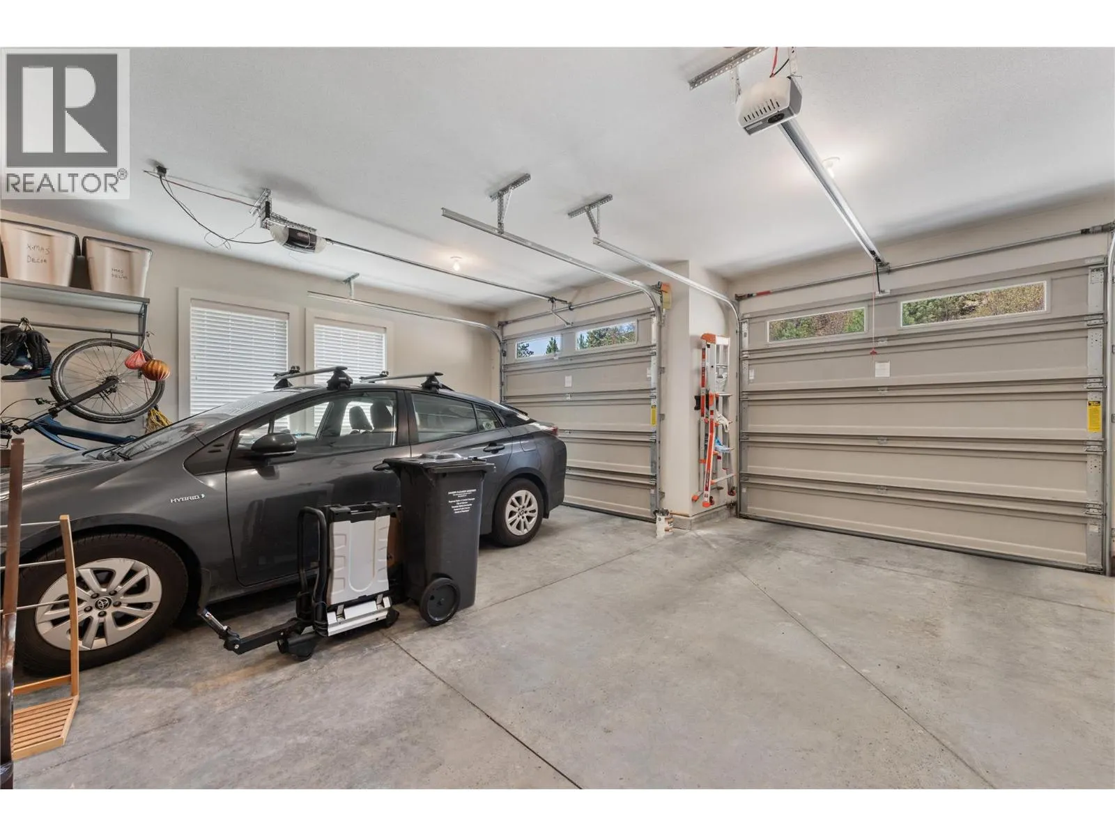 13464 Lake Hill Drive