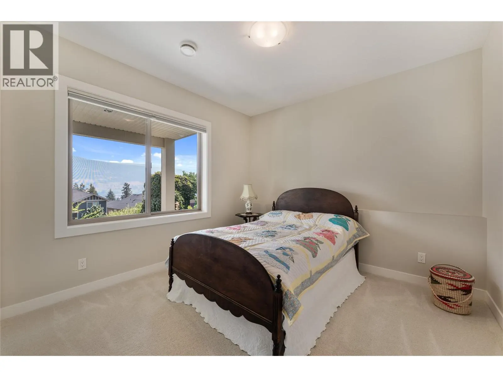 13464 Lake Hill Drive