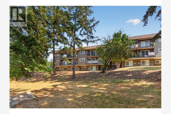 3413 Okanagan Avenue Unit# 36