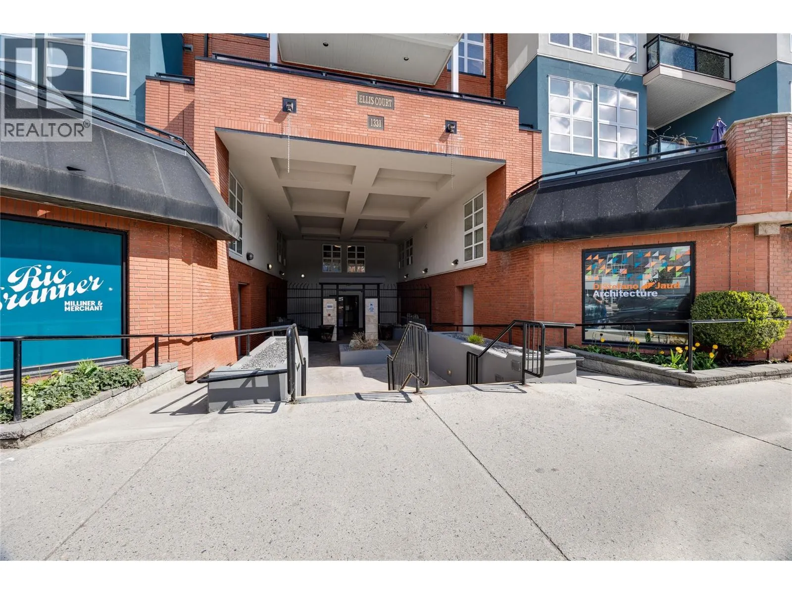 1331 Ellis Street Unit# 107