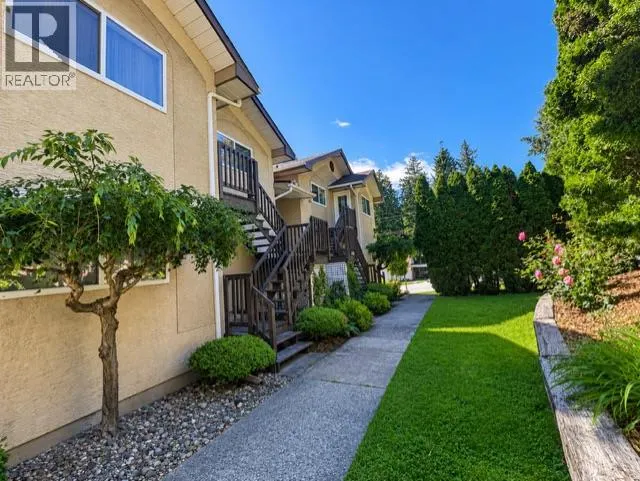 573 10th Avenue Unit# 4