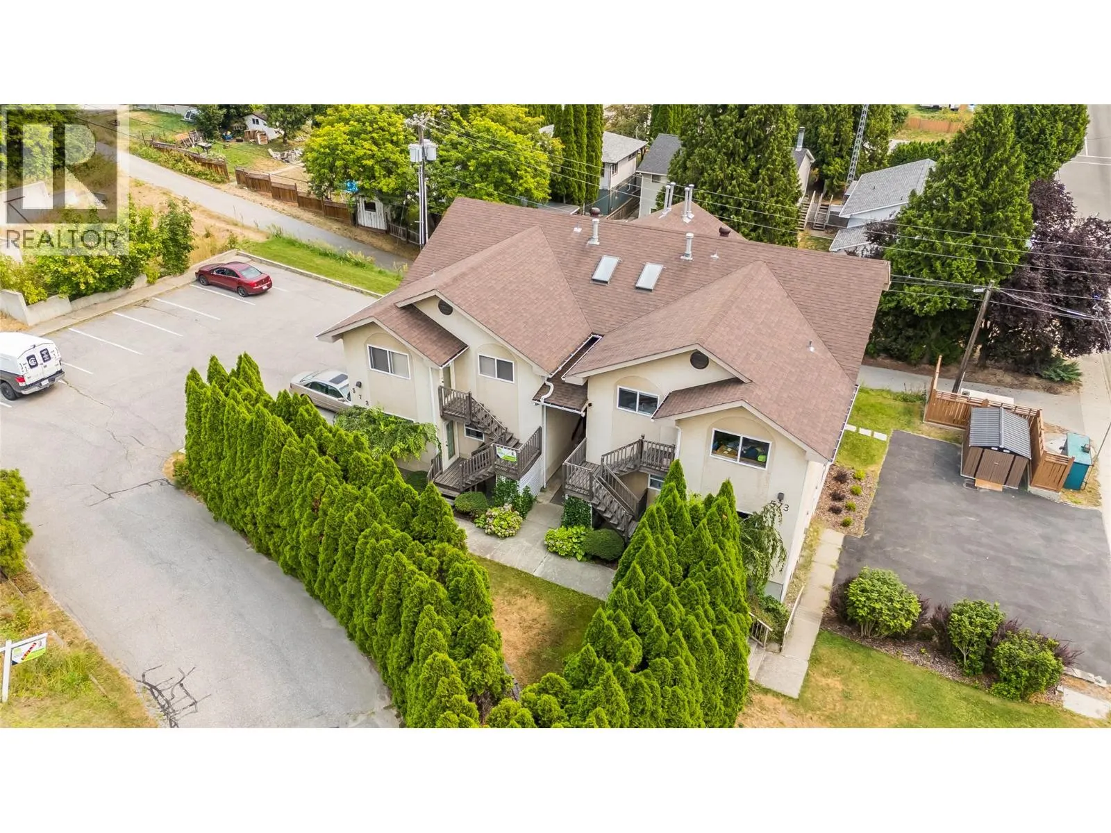 573 10th Avenue Unit# 4