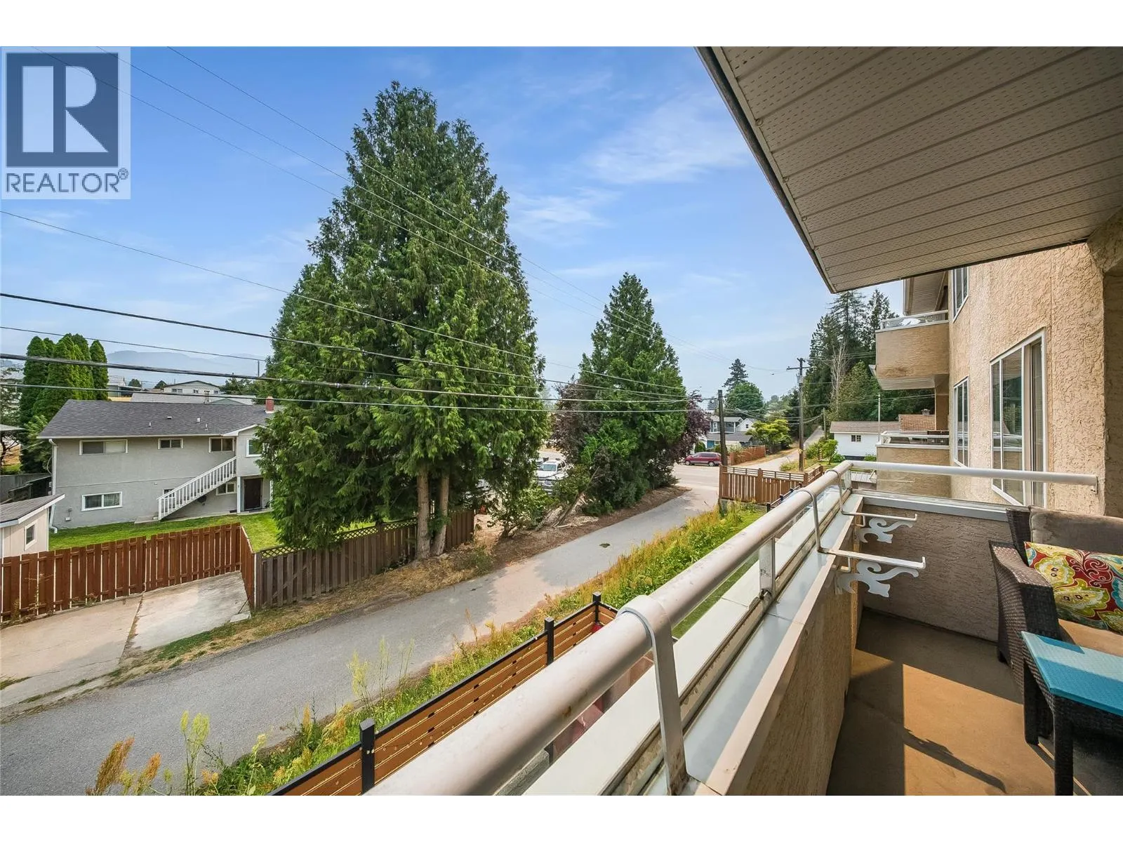 573 10th Avenue Unit# 4