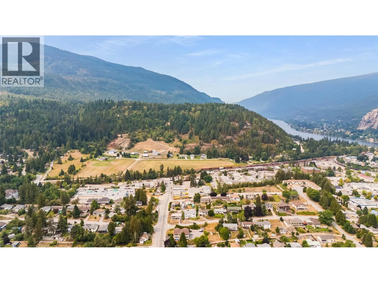 573 10th Avenue Unit# 4