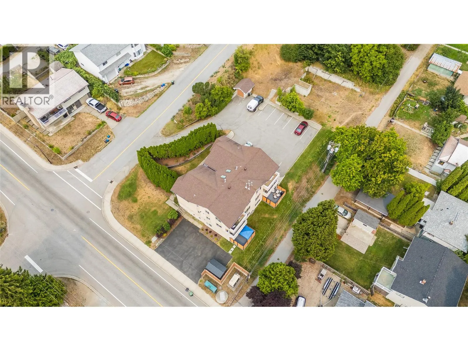 573 10th Avenue Unit# 4