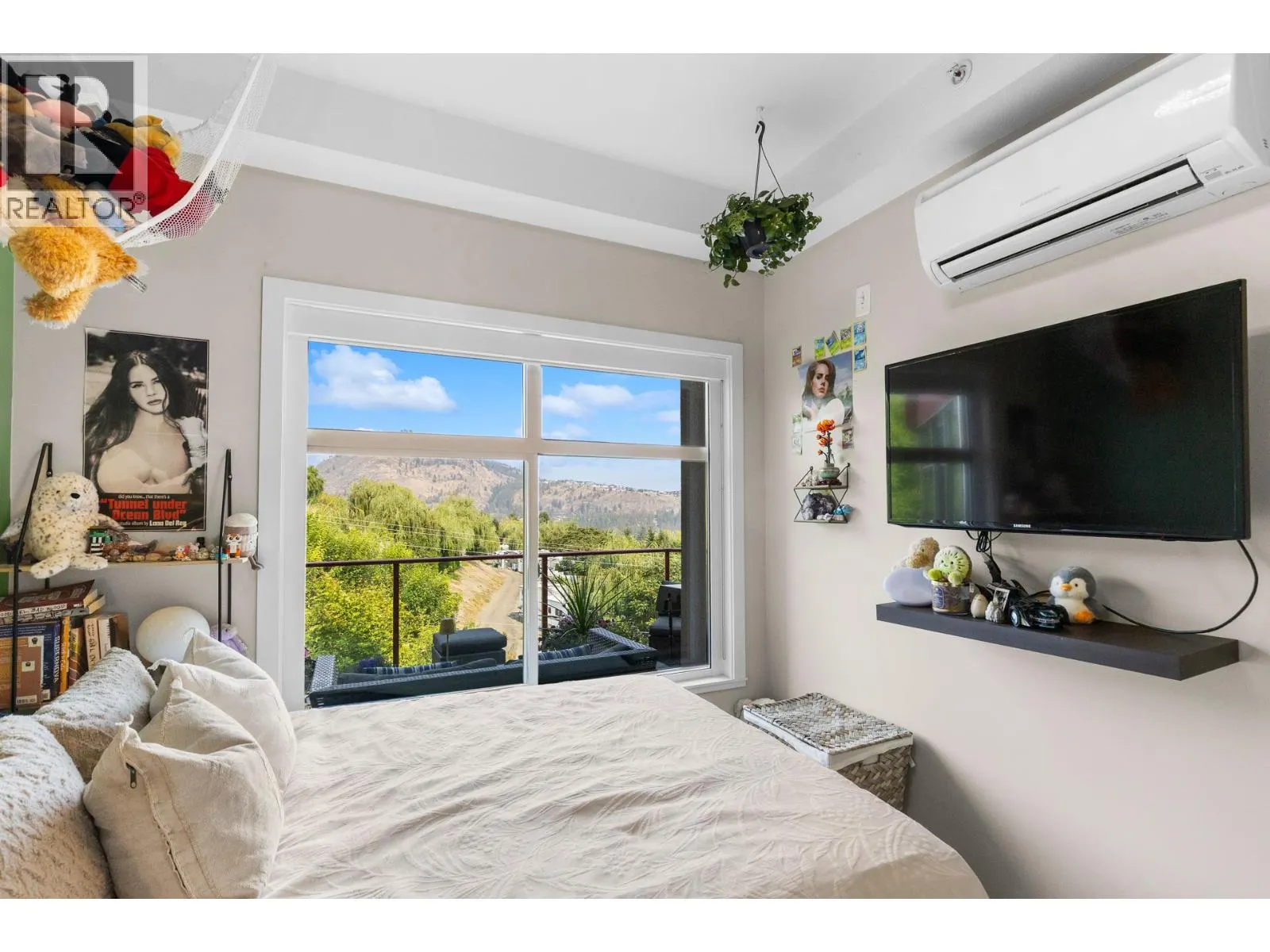 3211 Skyview Lane Unit# 406