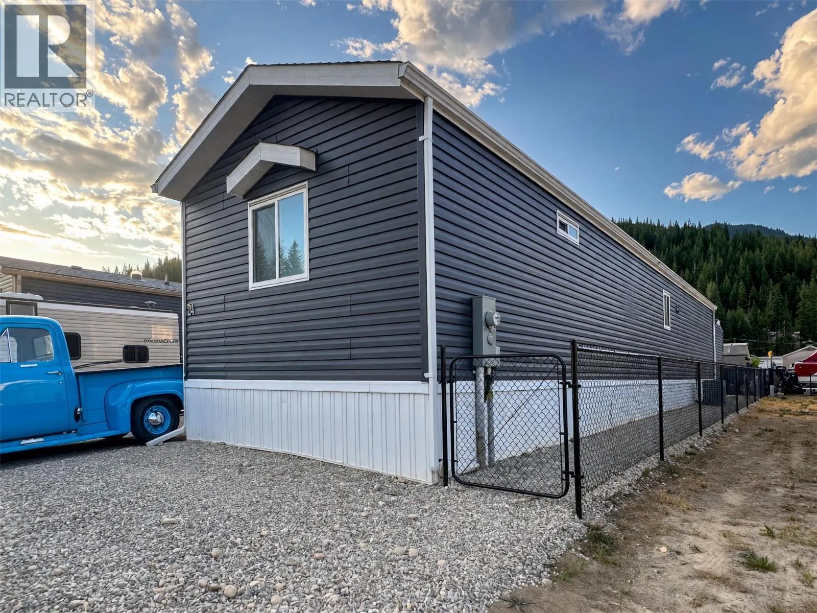 1705 Hillier Road E Unit# 24