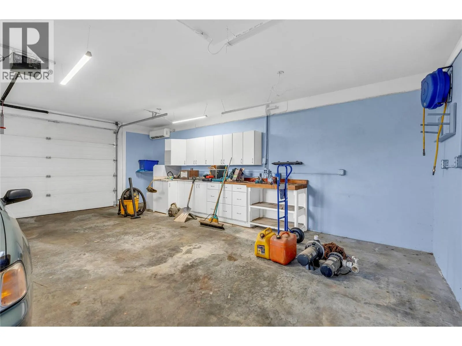 760 Hudson Street