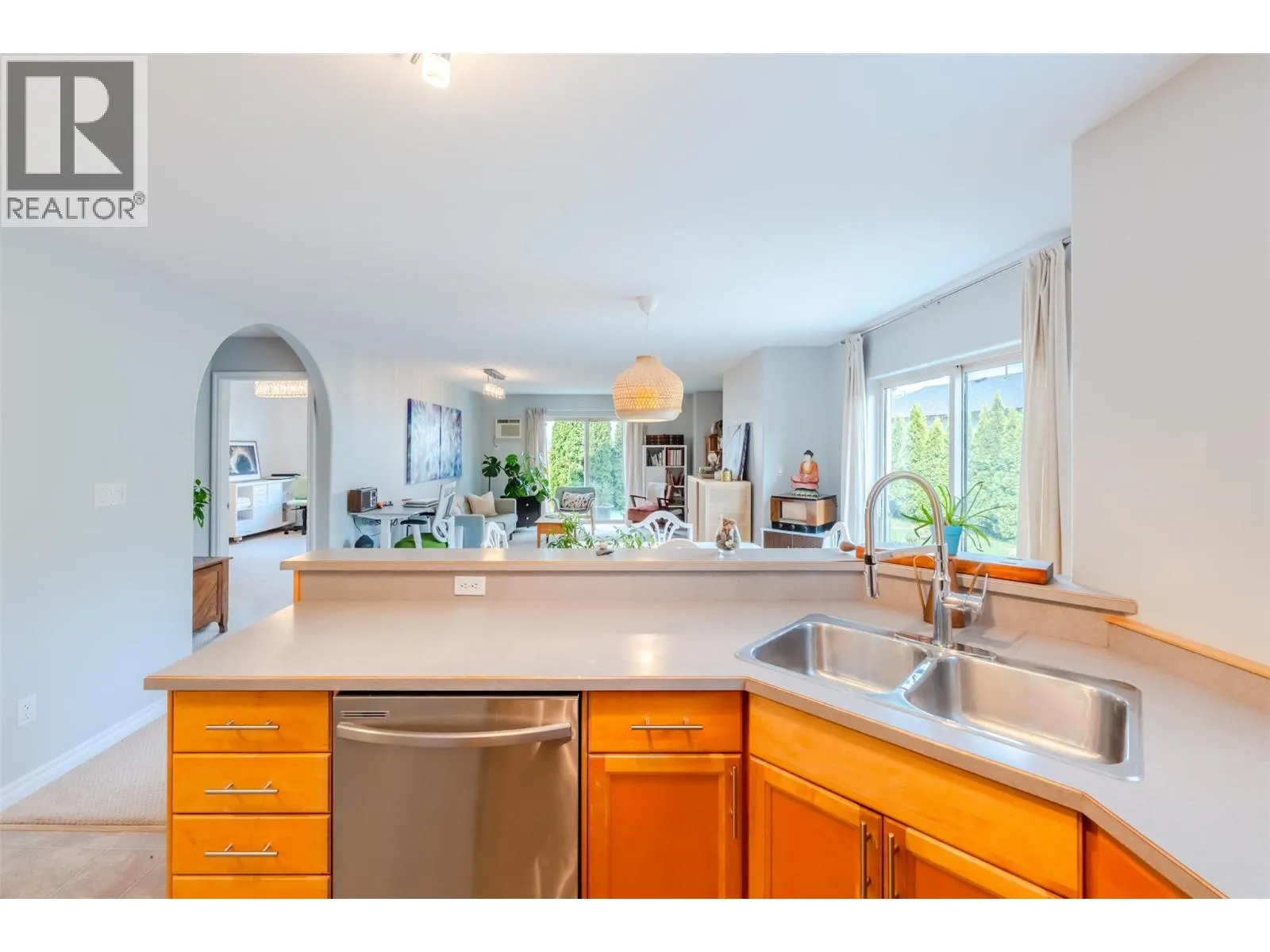 1049 Churchill Avenue Unit# 101